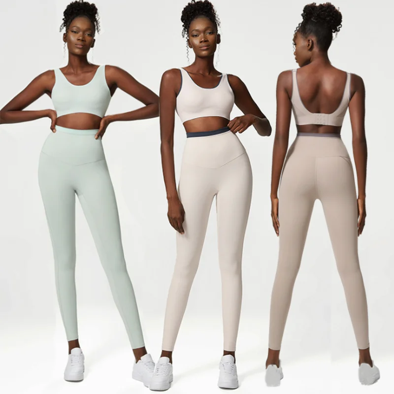 Ensemble - Confortable et Anti-Plis