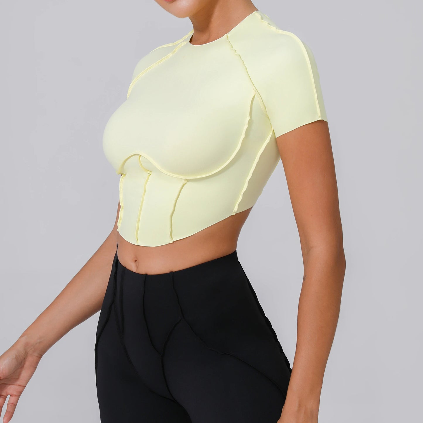 T-Shirt de Sport sans Rembourrage – Léger, Respirant & Confortable