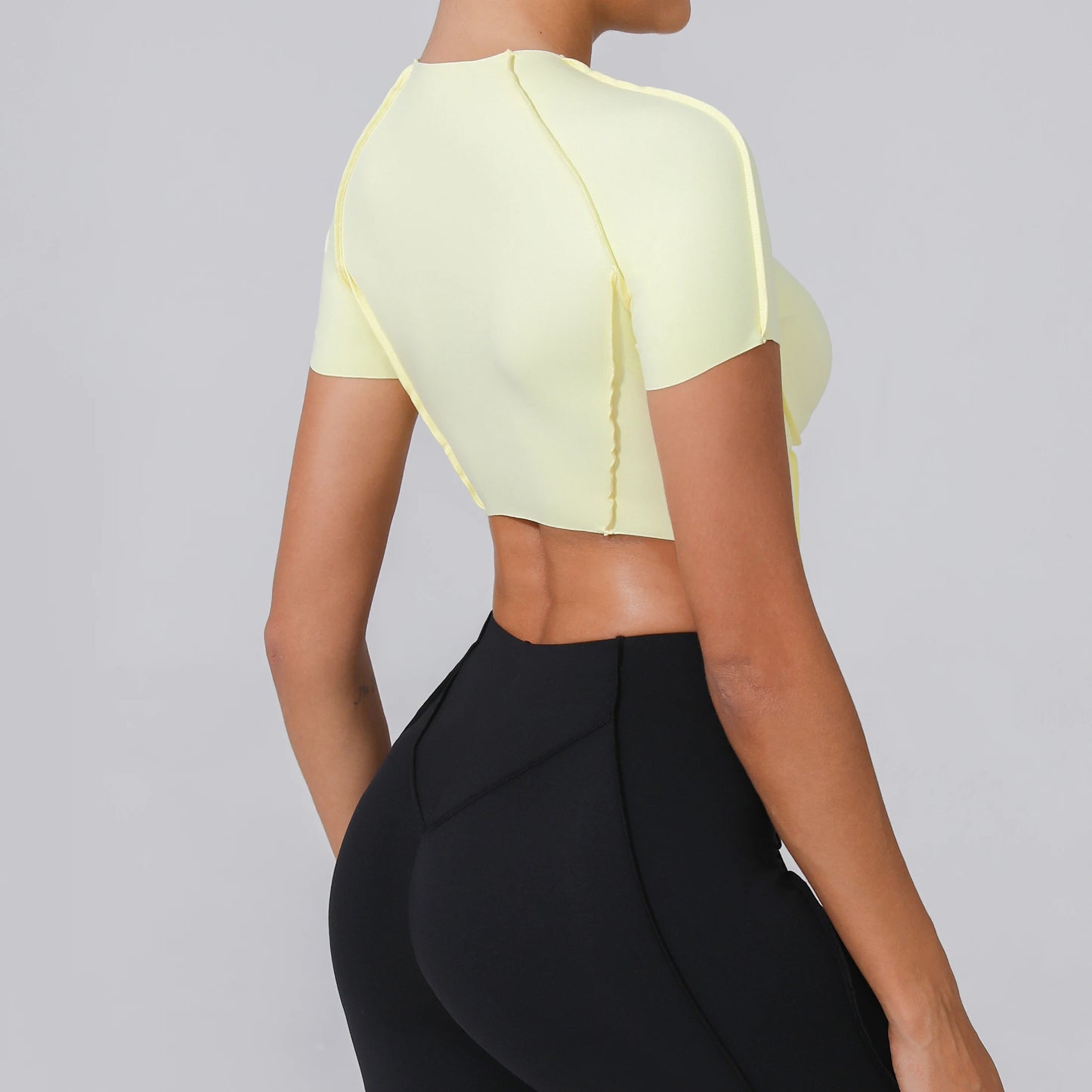 T-Shirt de Sport sans Rembourrage – Léger, Respirant & Confortable