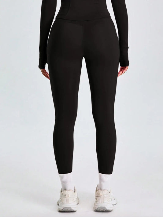 Ensemble Fitness Femme – Look Athleisure Chic & Haute Performance