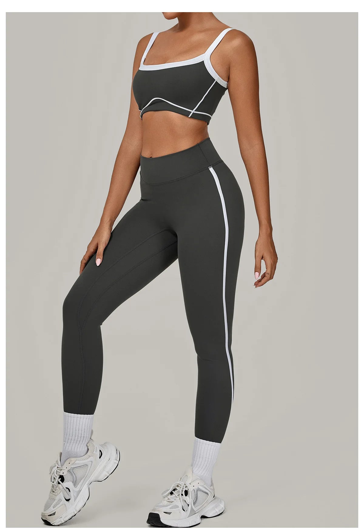 Ensemble de Sport Femme Yoga & Gym – Brassière + Leggings Sculptants